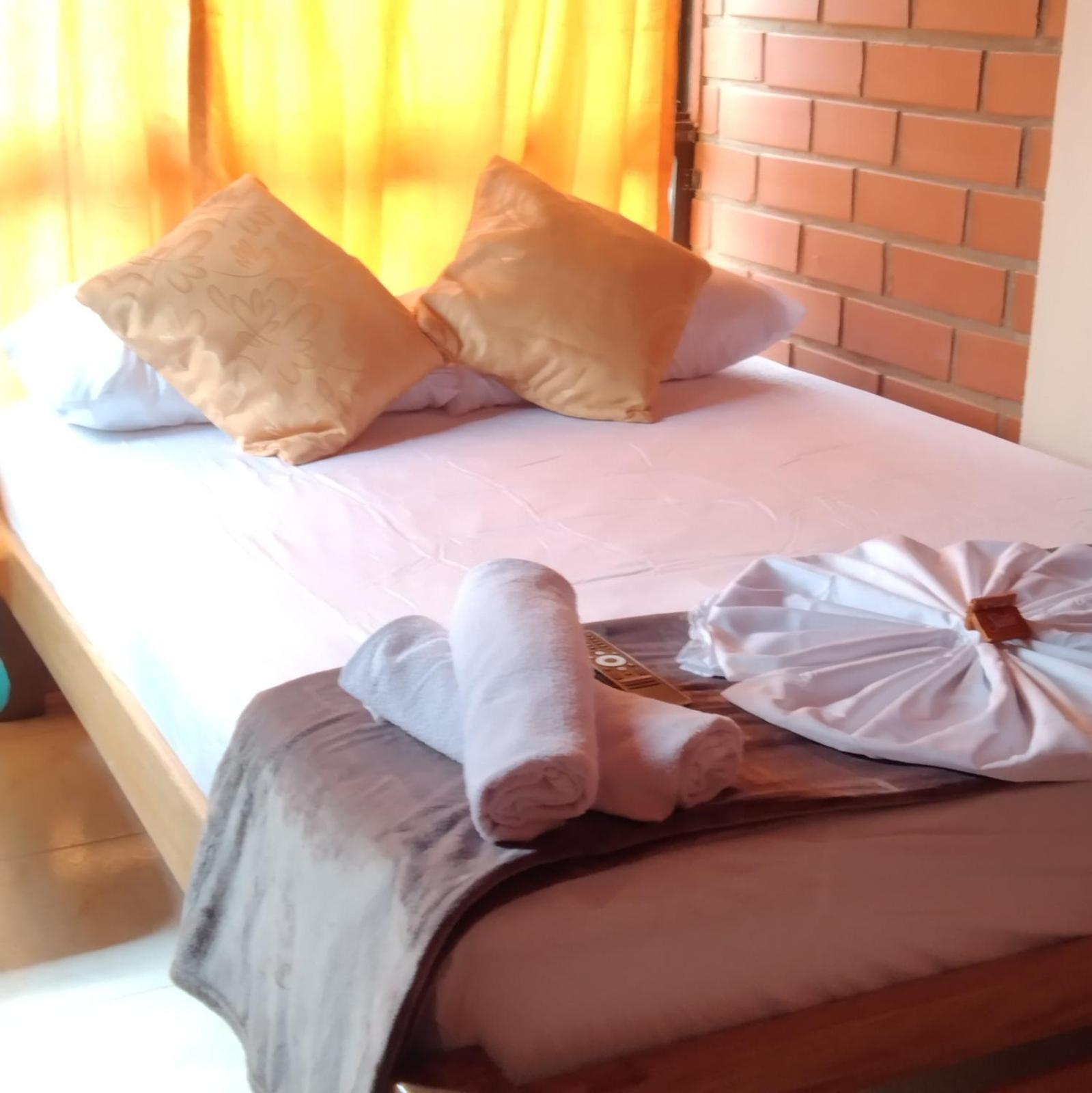 Mi Pueblo Natal Aptos Y Habitaciones Некокли Экстерьер фото