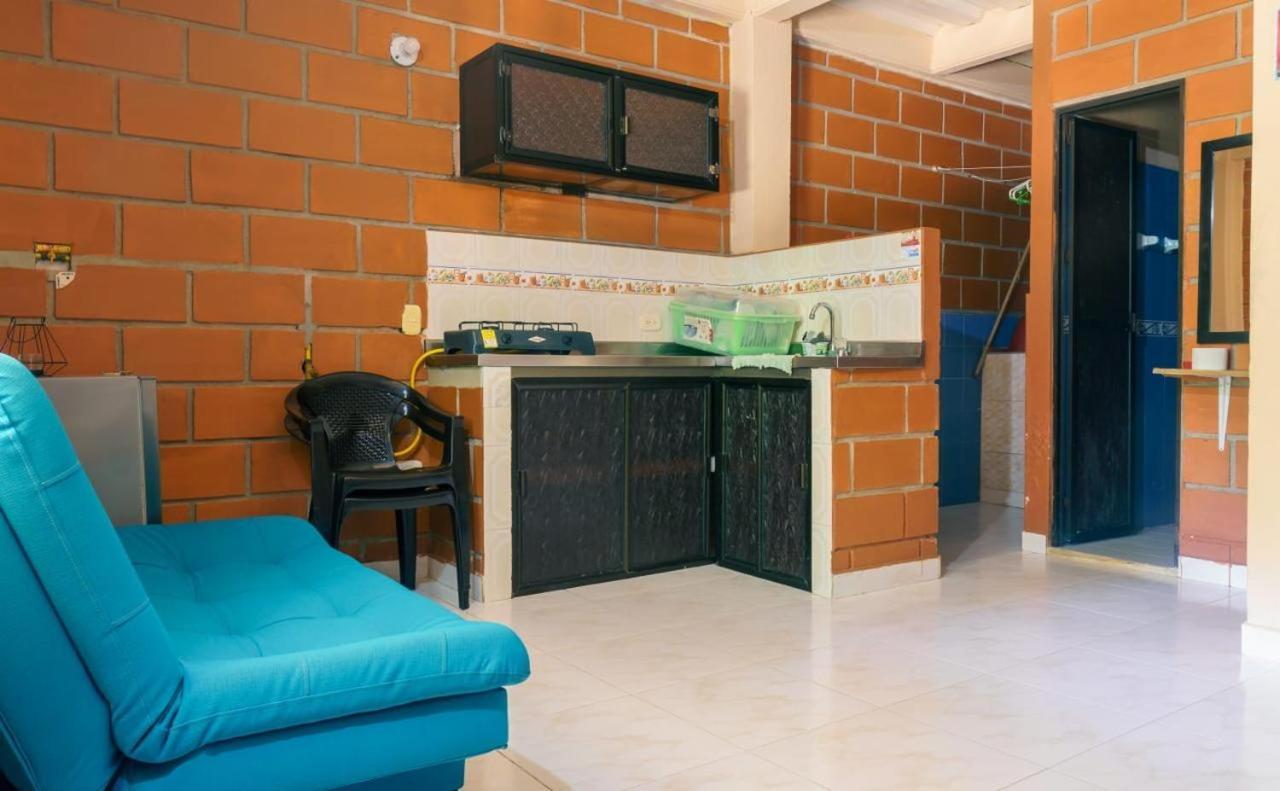 Mi Pueblo Natal Aptos Y Habitaciones Некокли Экстерьер фото