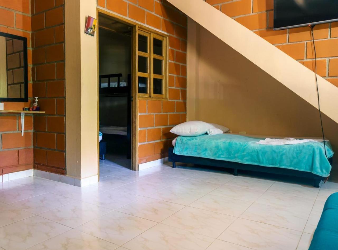 Mi Pueblo Natal Aptos Y Habitaciones Некокли Экстерьер фото