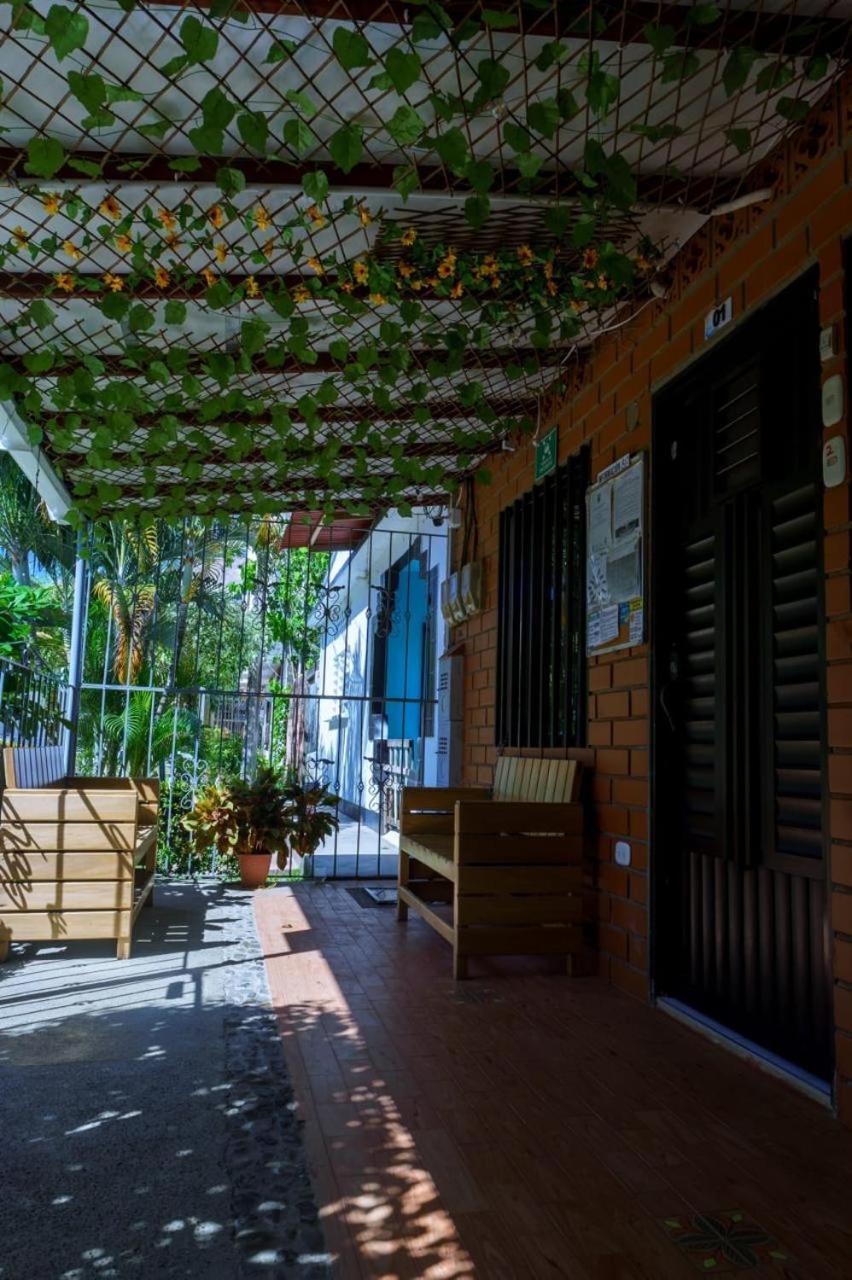 Mi Pueblo Natal Aptos Y Habitaciones Некокли Экстерьер фото
